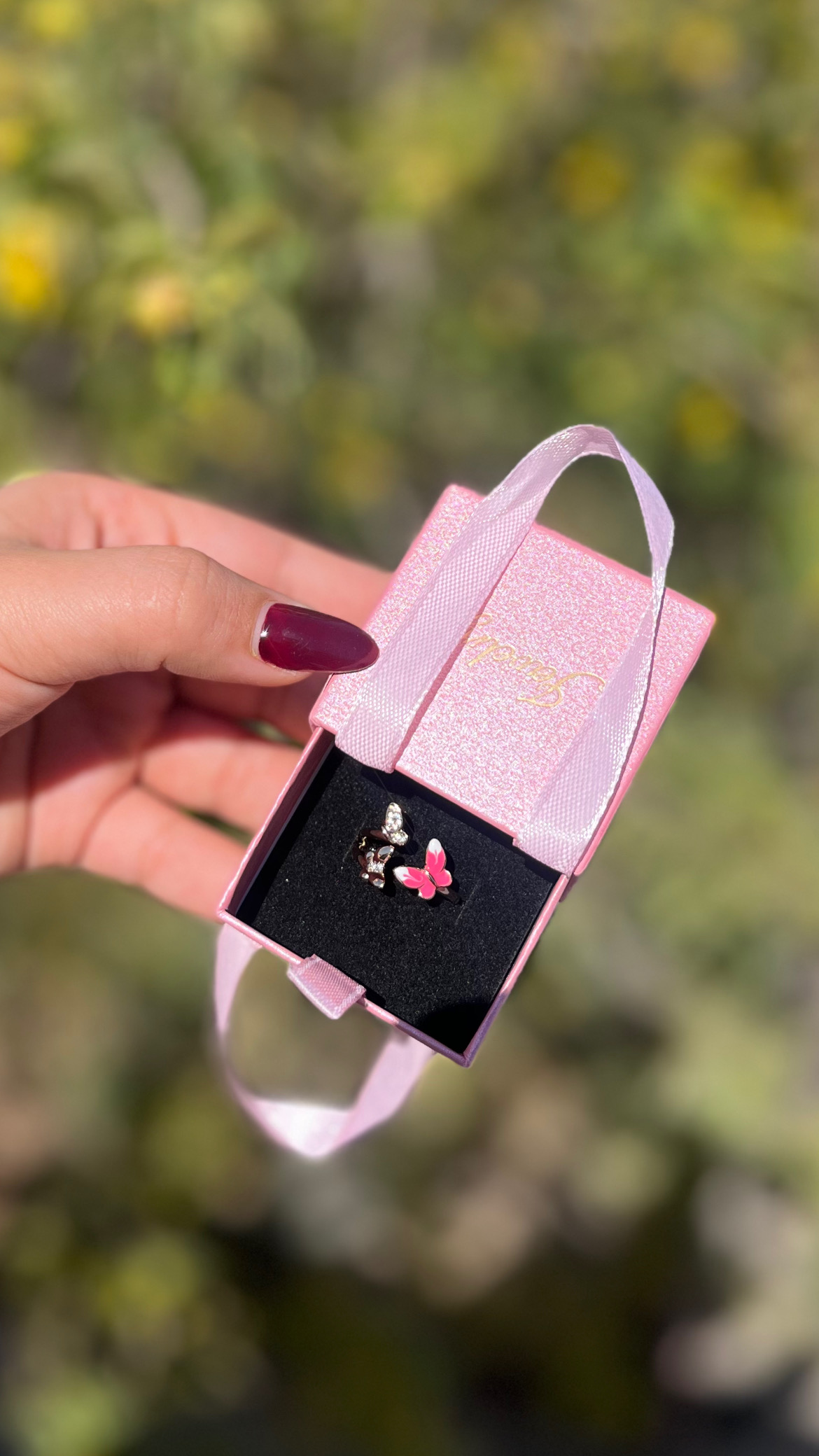 انگشتر زنانه پروانه