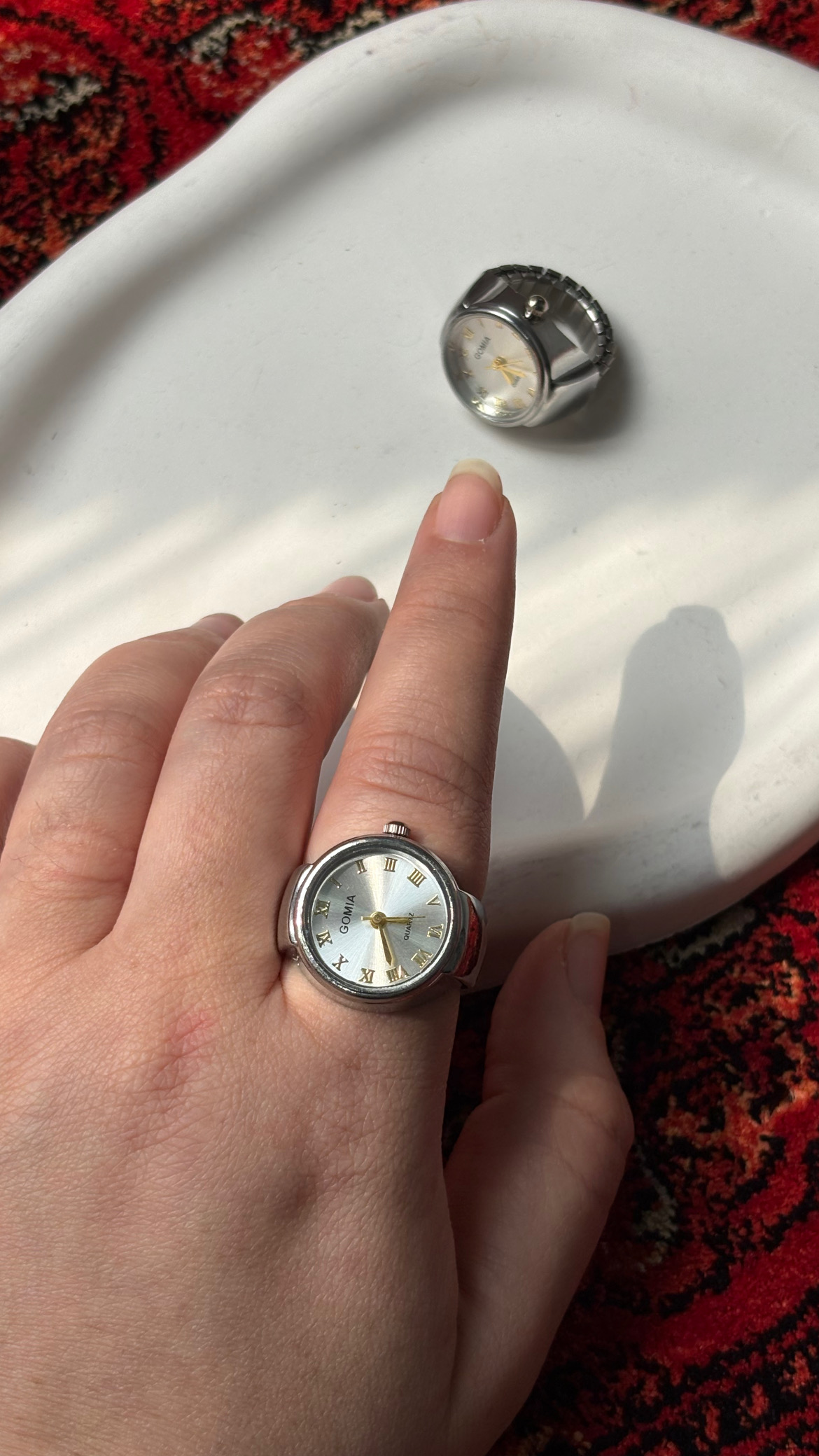 ساعت انگشتری‌